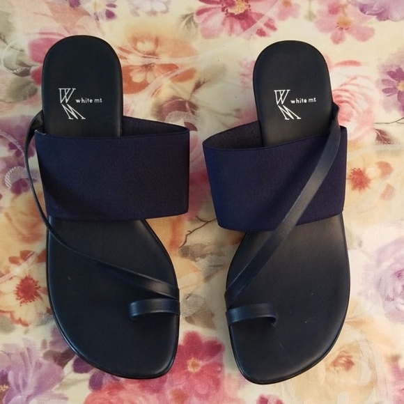 White Mountain Sandals - Picture 2 of 8